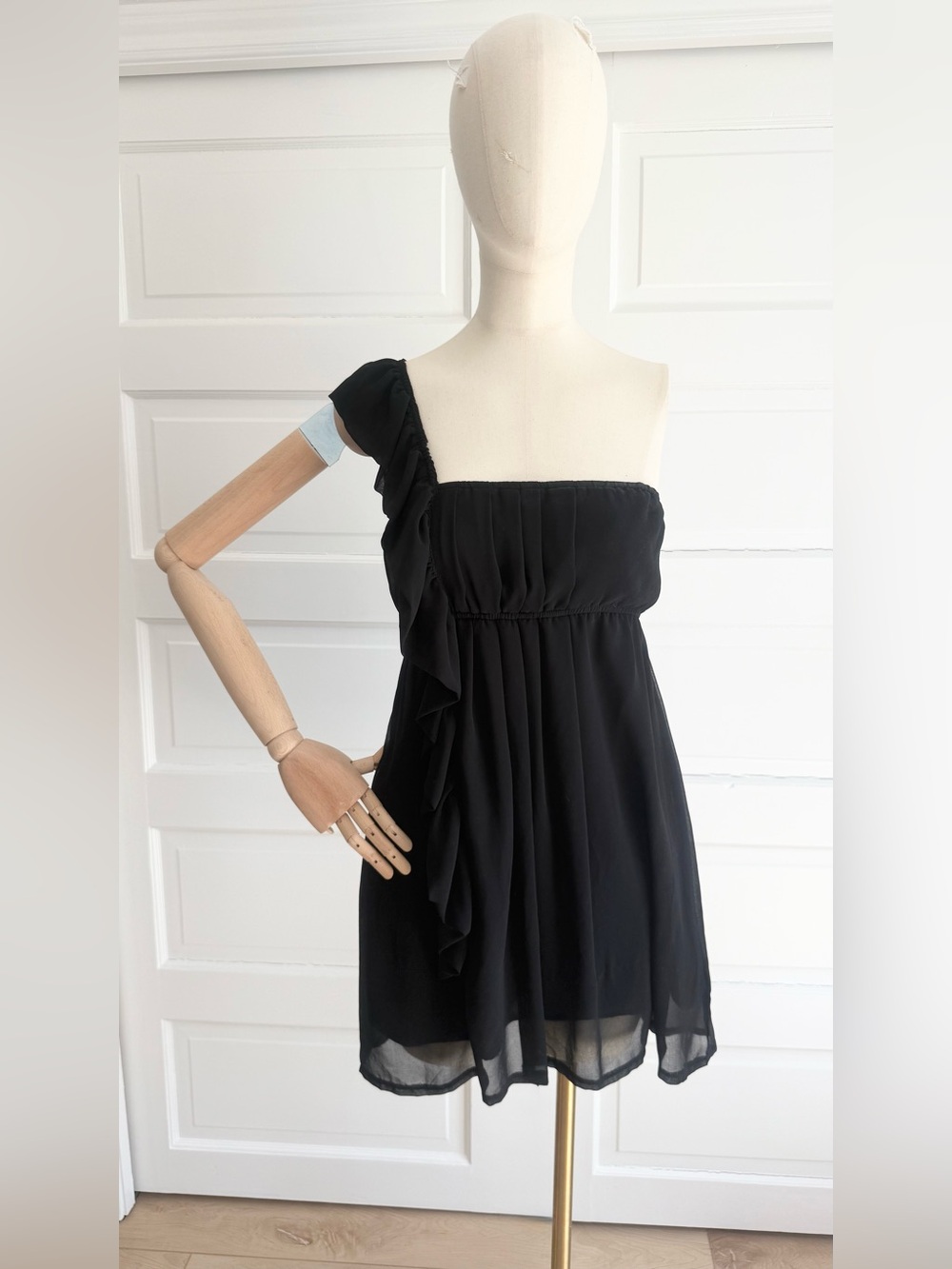 Costa Blanca One-Shoulder Black Ruffle Mini Dress